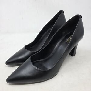 Michael Kors Black Pointed Toe Heels Women’s Size 8 Classic Leather